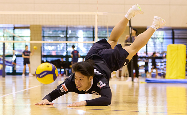 男子バレーボール部監督　部活風景写真2