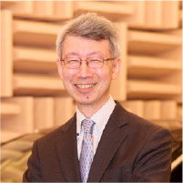 戸井教授顔写真