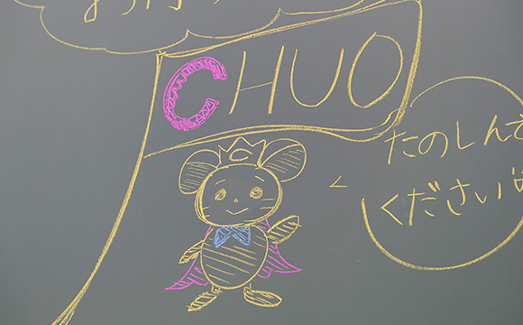 2025年度オープンキャンパスの相談会の様子