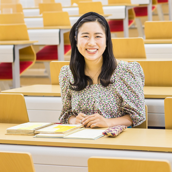 学生インタビュー