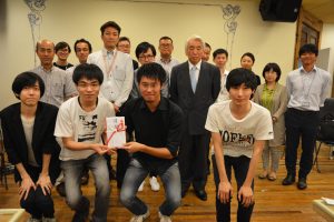 近未来のモビリティを考える学生限定のアイディアソンで会計学科3年の山本さん 潮ゼミ が入賞しました 中央大学