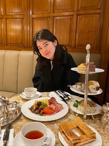 English breakfast & Afternoon tea