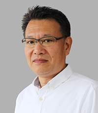 URA/産学官連携担当　臼見 元治