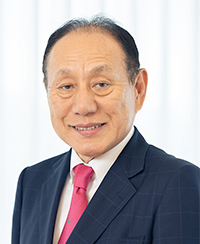 会長 芳井 敬一