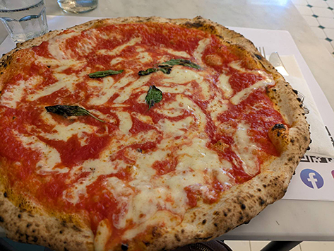 イタリアで食べたピザ